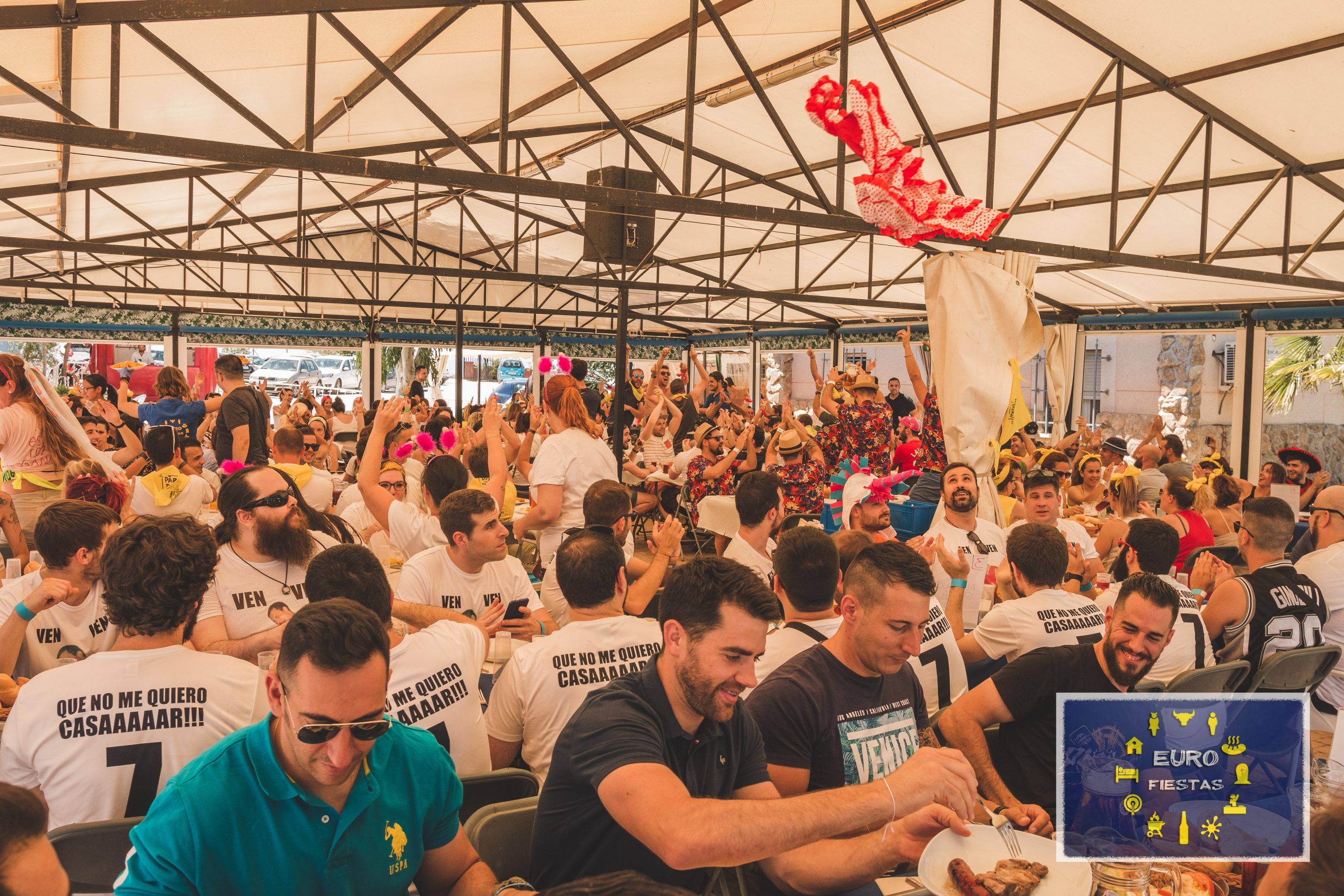 Trogloditas en Rancho Salvaje: BBQ divertida para grupos