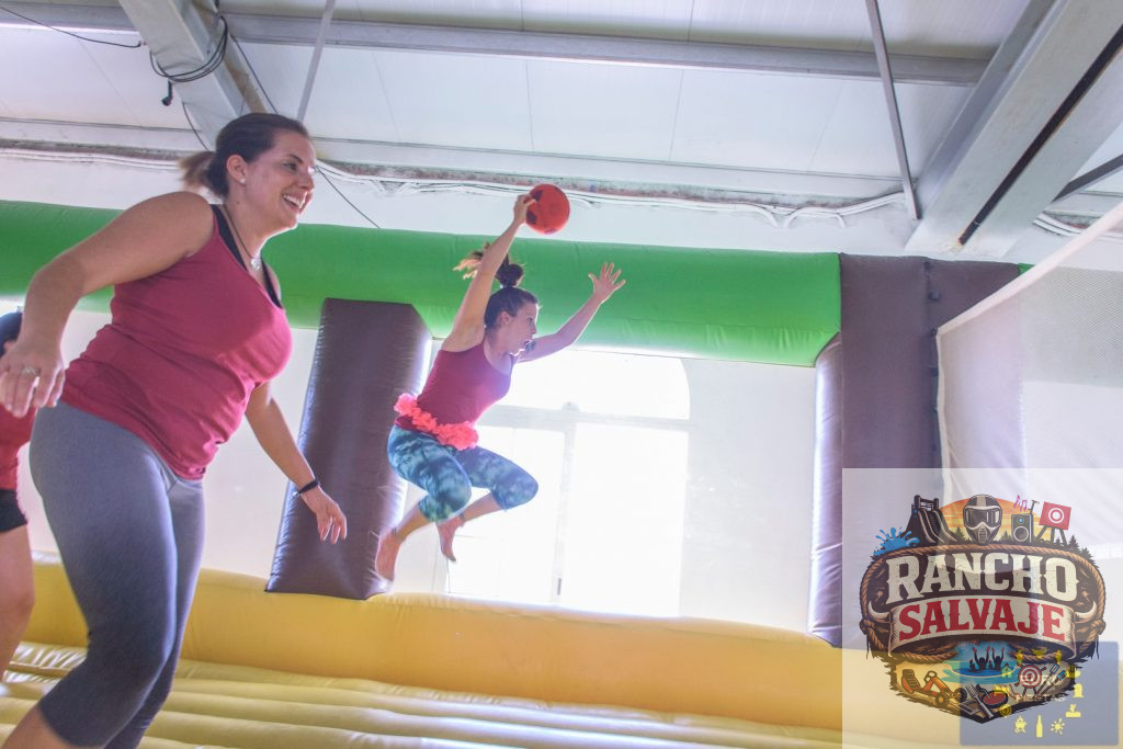 Voleyball Hinchable en Rancho Salvaje